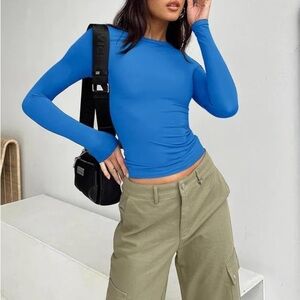 Longsleeve Amazon Shirt